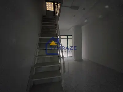 إيجار منخفض | طابق أرضي + طابق نصفي | شيكات متعددة