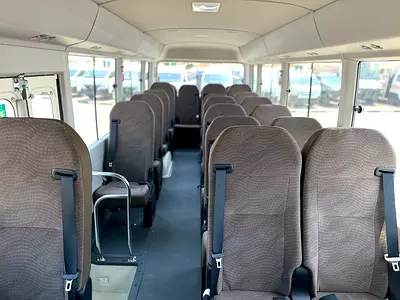 صورة 12 لـ 2026 Toyota COASTER