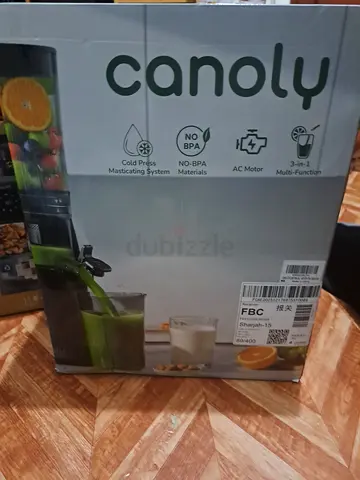 Canoly personal blender/juicer - unused, in original box