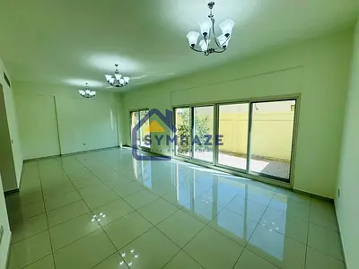 Spacious 5 BED Villa in Mirdif - Ready to Move
