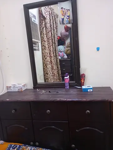My dark wood dresser with mirror - good condition