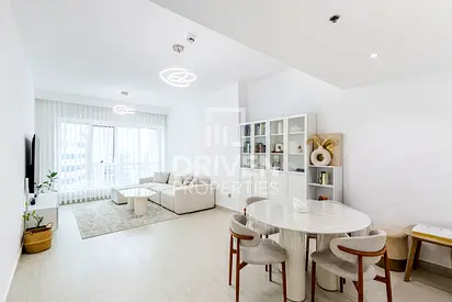 Upgraded | Stunning Lake and Park Views | VOT