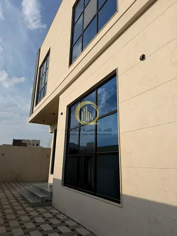 For sale: a luxurious villa in Al-Houshi, Al-Badiya suburb. Land area: 3,150 sq ft