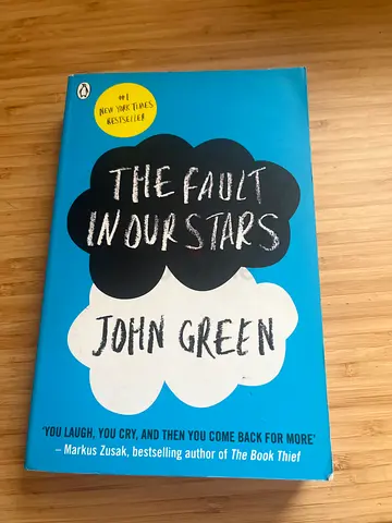 The Fault in Our Stars by John Green - Paperback
