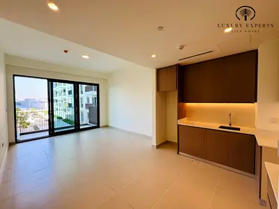 Negotiable I Community & Pool View I Vacant