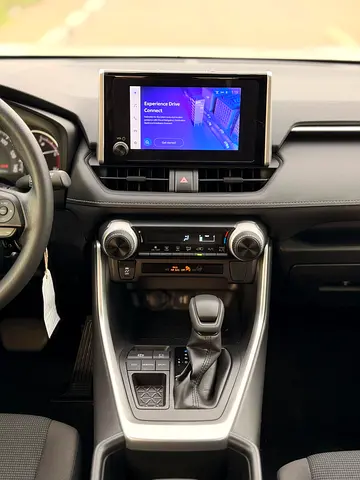 صورة 5 لـ 2023 Toyota RAV 4