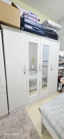 Bedroom set