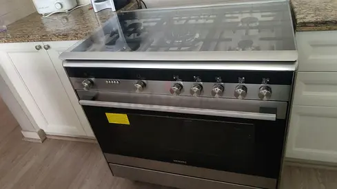 Siemens IQ 700 Top Gas oven Electric Stove