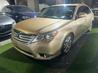 2011 Toyota Avalon Limited - American Specs