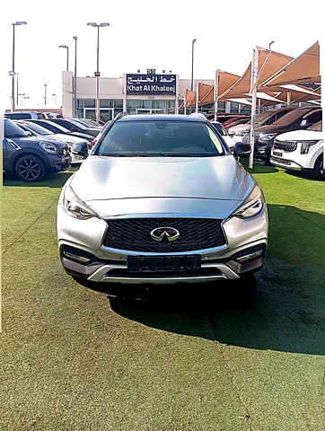 Infiniti QX30 Luxury 2018 - American Specs
