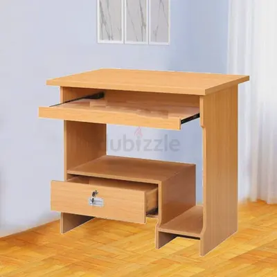 Computer chair and table