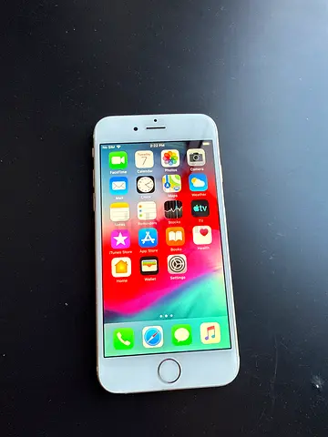 iPhone 6 (with Home Button) -  great Condition rose gold