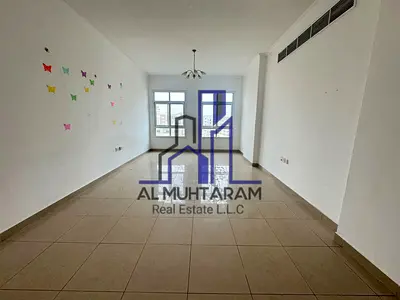 SPACIOUS 2BHK FOR FAMILY AVAILABLE WITH PARKING &BALCONY 3 WASHROOM