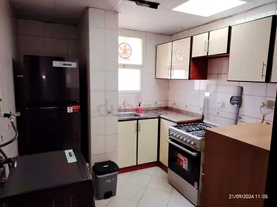 Fully furnished Master Bedroom available for south Indian working couple/families at Muhaisnah 4,
