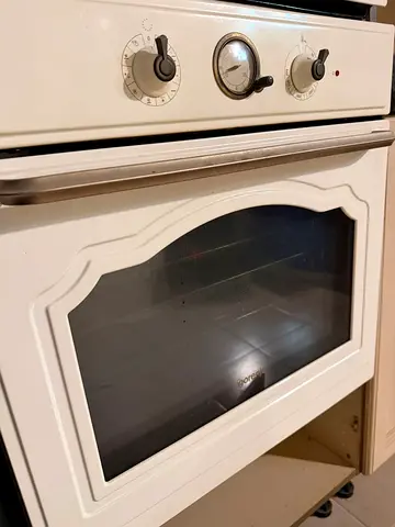 Oven
