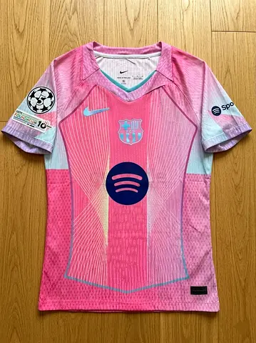 Brand new LAMINE YAMAL PINK FOOTBALL JERSEY ON SALE