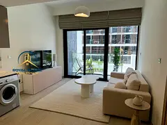 Spacious | Vacant | Fully Furnished