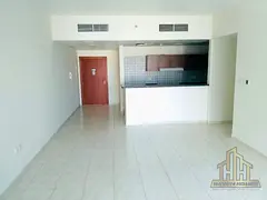 BRIGHT &amp; SPACIOUS | HUGE LIVING AREA| POOL VIEW