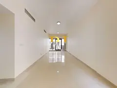 Golden Sands 9 with View of Landmark