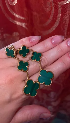 Gold Earrings with Natural Malachite | Alhambra Style