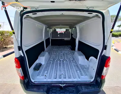 صورة 13 لـ 2021 Nissan URVAN