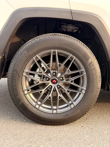 صورة 14 لـ 2023 Toyota RAV 4