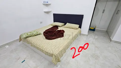 King Size bed with mattress