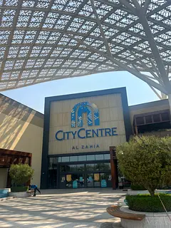 Executive bachelor bed space Indians