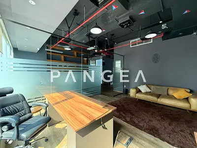 Turnkey Luxury Office | Canal View | Vacant