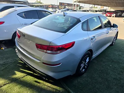 صورة 8 لـ 2020 KIA OPTIMA