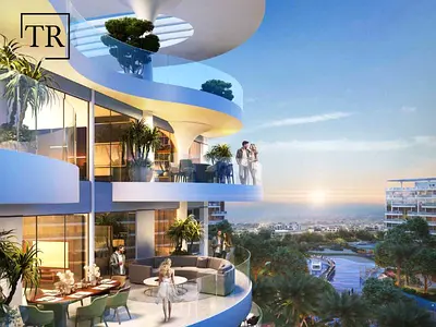 Waterfront Living | Panoramic Views | Elegant