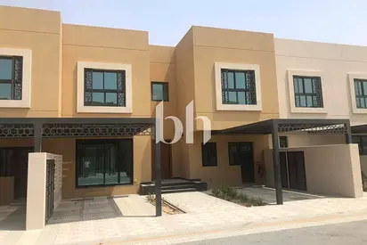 Middle Unit | Phase 4 | Freehold | Tenanted