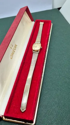 Vintage Omega Ladies watch (Hand-wound) with 10KT gold filled bracelet with original box