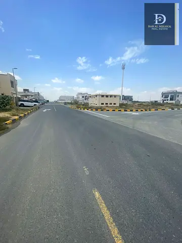 � للبيع في الشارقة – منطقة الحوشي | فرصة مميزة