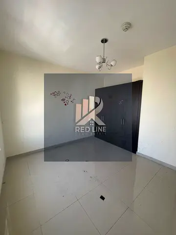 One bedroom and a living room with an open view – strategic location on King Abdulaziz Street