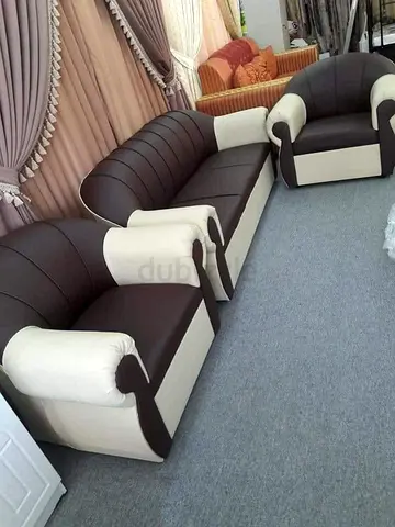 Modern Living Sofa – أناقة المنزل