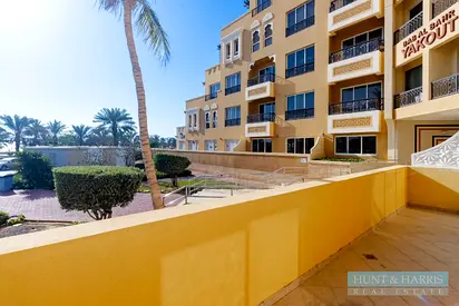Bab Al Bahar - 2 Bedroom for Rent - Garden View - Ready to move In