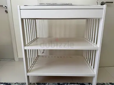 Changing table with mattress
