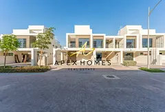 Backing Park | Vacant | Motivated | Single Row