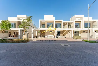 Backing Park | Vacant | Motivated | Single Row