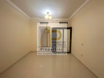 FOR FAMILY SHARING 2 BHK NEAR MOE
