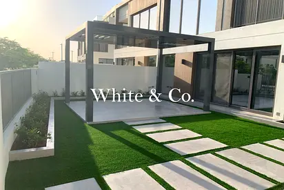 Single row | Upgraded | Large plot landscaped