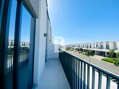 READY TO MOVE | LANDSCAPED | INFRONT OF AMENITIES