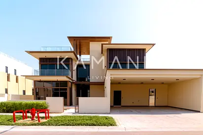 Bright Corner Unit | Greenbelt | Available Now