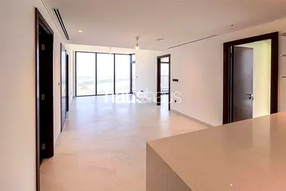 3 Bed+Maid | Downtown | Corner Unit | Negotiable