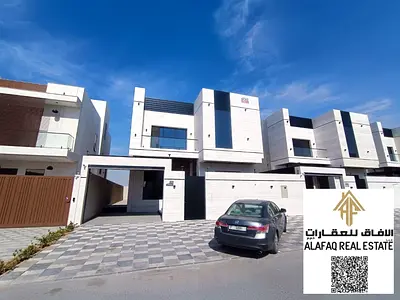 للإيجار في الحليو 2 – مشروع الحدائق | 5 غرف ماستر، مجلس وصالة، غرفة خادمة، تكييف مركزي، بلكونة وخزائن، تصميم فاخر بسعر 125,000