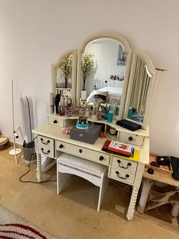 Dresser with mirrors and stool