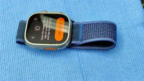 Apple watch Ultra 2 (GPS +CELLULAR ) 49 MM