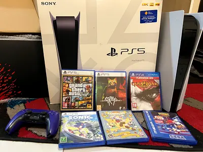 Ps5 disc edition with 5 games and controller