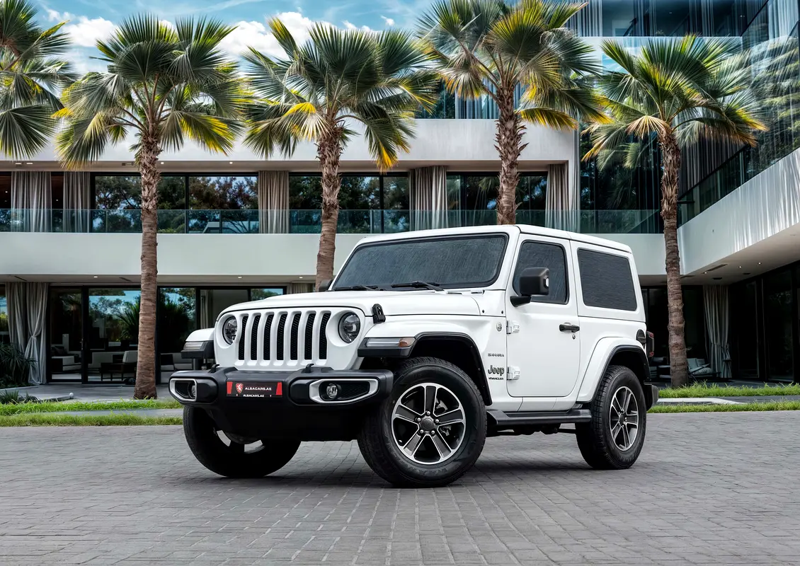 Jeep Wrangler 2023 — photo 1 of 14
